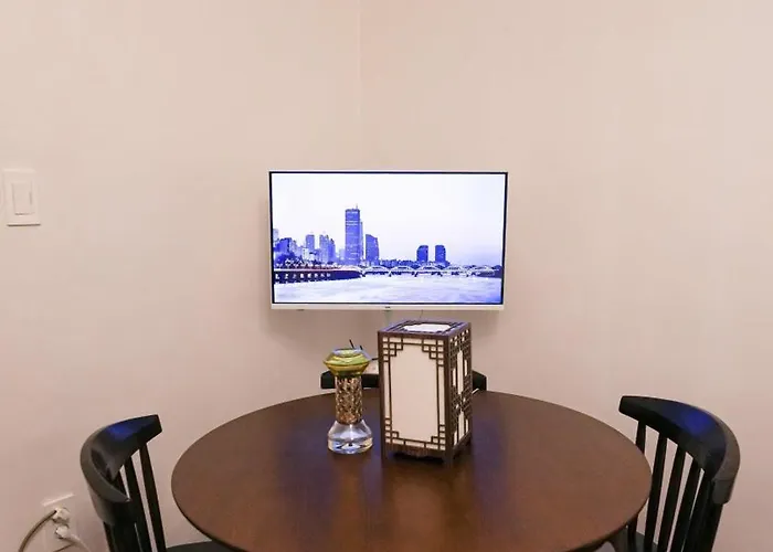아파트 5mins To Dmc Hongdae Sinchon Cozy House